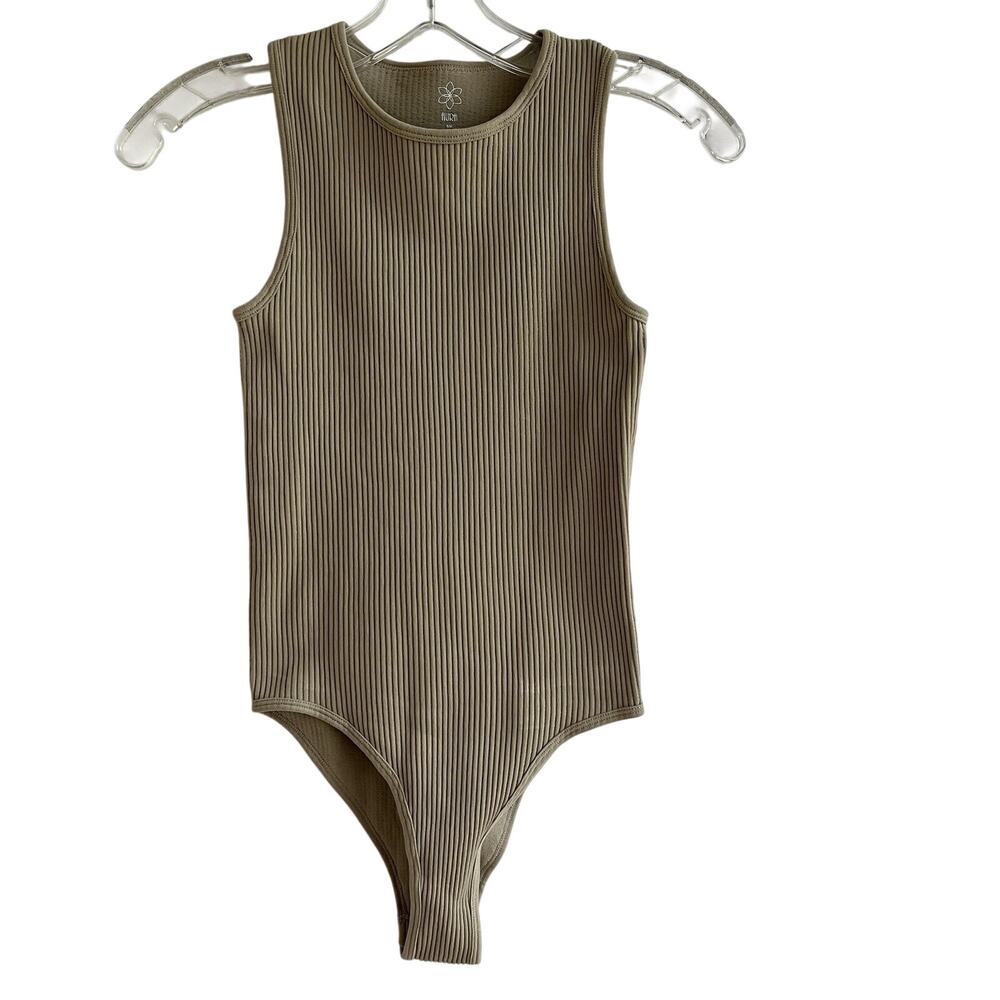 Aura body suit ribbed knit sleeveless tan color, snap button closure, size S/M